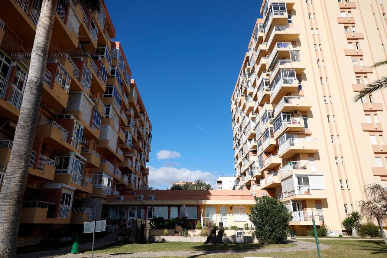 Apartamentos Dc 베날마데나코스타 외부 사진